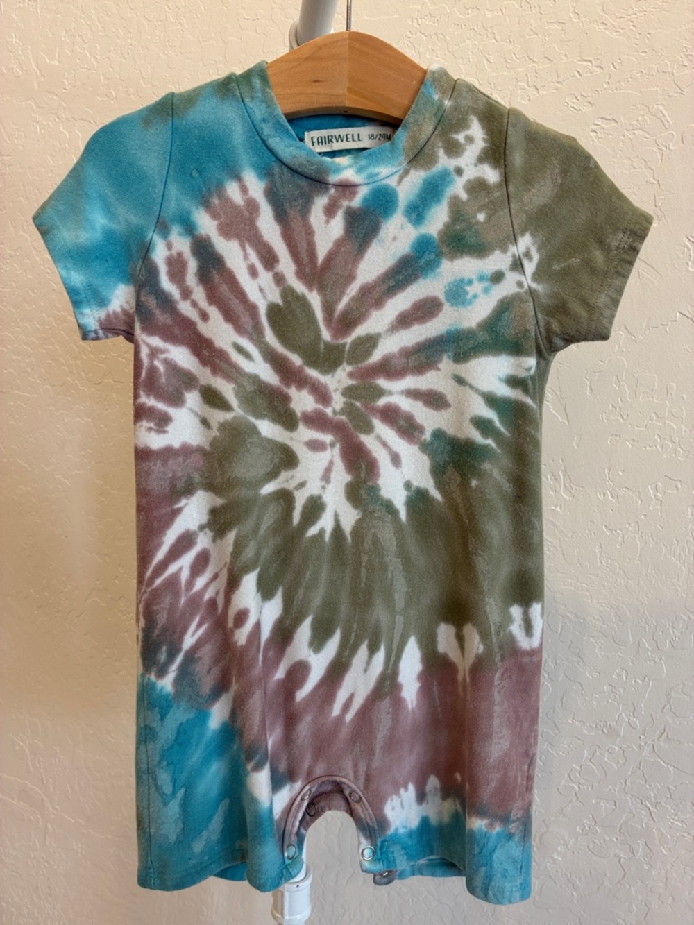 Fairwell Kids Tie-Dye Footie Romper in Teal, Olive & Brown